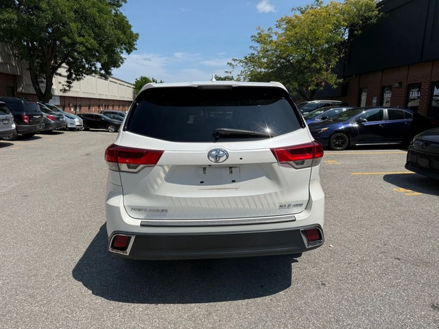 Toyota Highlander AWD* XLE* ПОДГРЕВ* КАМЕРА* KEYLESS - автомобили, коли, обяви за нови и употребявани 5
