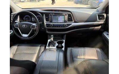 Toyota Highlander AWD* XLE* ПОДГРЕВ* КАМЕРА* KEYLESS - автомобили, коли, обяви за нови и употребявани 9