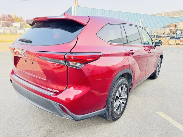 Toyota Highlander XLE AWD* ПОДГРЕВ* КАМЕРА* ШИБИДАХ* КРАЙНА ЦЕНА* - автомобили, коли, обяви за нови и употребявани 4