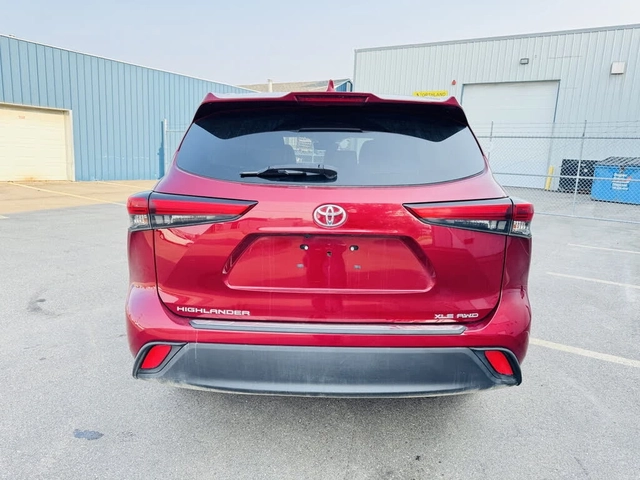 Toyota Highlander XLE AWD* ПОДГРЕВ* КАМЕРА* ШИБИДАХ* КРАЙНА ЦЕНА* - автомобили, коли, обяви за нови и употребявани 5