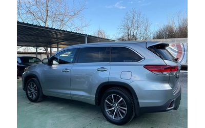 toyota-highlander - 5