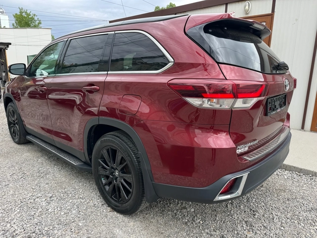 Toyota Highlander 7 МЕСТНА= ПОДГРЯВАНЕ= 3.5 V6= ТОП= - автомобили, коли, обяви за нови и употребявани 4