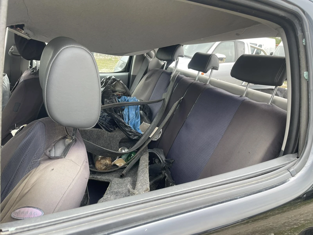 Toyota Hilux 2.5D4D 144к.с. на части - автомобили, коли, обяви за нови и употребявани 3