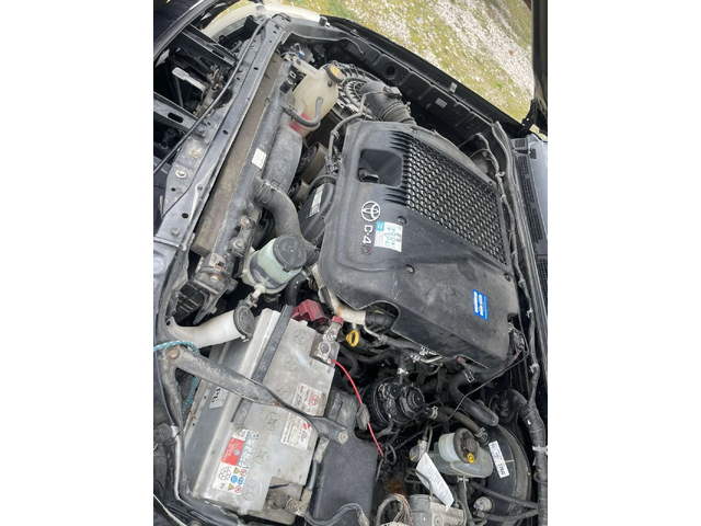 Toyota Hilux 2.5D4D 144к.с. на части - автомобили, коли, обяви за нови и употребявани 6