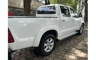 toyota-hilux - 2
