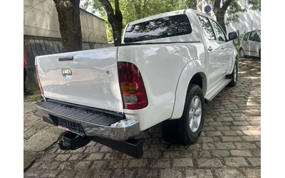 toyota-hilux - 5