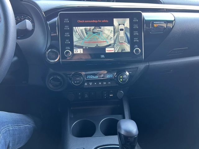 Toyota Hilux 2.8D 6АТ INVINCIBLE - автомобили, коли, обяви за нови и употребявани 15