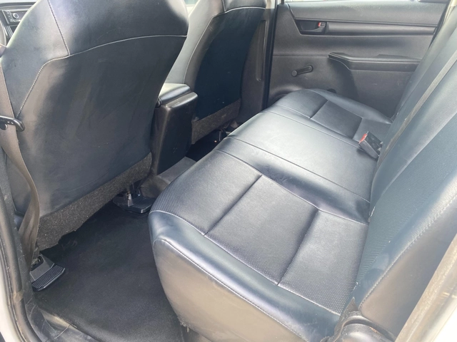 Toyota Hilux 2.4 D, MT - автомобили, коли, обяви за нови и употребявани 12