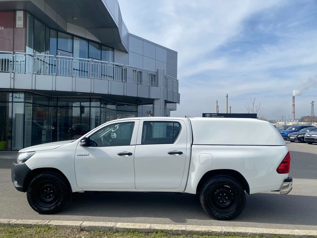 Toyota Hilux 2.4 D, MT - автомобили, коли, обяви за нови и употребявани 5