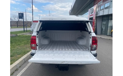 Toyota Hilux 2.4 D, MT - автомобили, коли, обяви за нови и употребявани 8