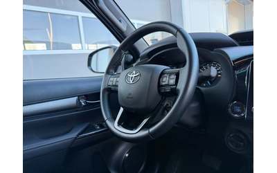Toyota Hilux - автомобили, коли, обяви за нови и употребявани 10