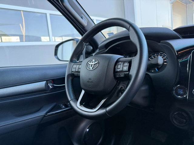 Toyota Hilux - автомобили, коли, обяви за нови и употребявани 10