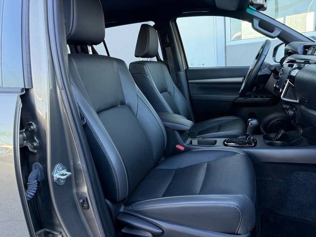 Toyota Hilux - автомобили, коли, обяви за нови и употребявани 11