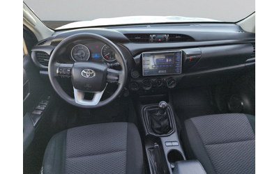 Toyota HILUX DOUBLE-CAB 2.4 D-4D 150HP 4x4 BVM6 E6 - автомобили, коли, обяви за нови и употребявани 9