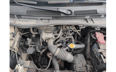 Toyota IQ 1.0VVTI АВТОМАТИК КЛИМАТИК SOL - автомобили, коли, обяви за нови и употребявани 14