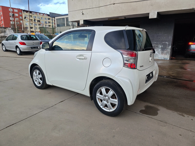 Toyota IQ 1.0VVTI АВТОМАТИК КЛИМАТИК SOL - автомобили, коли, обяви за нови и употребявани 6