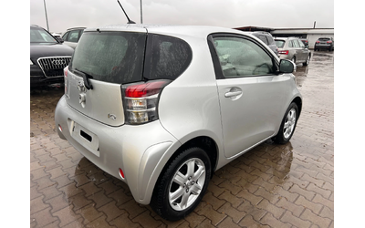 toyota-iq - 5