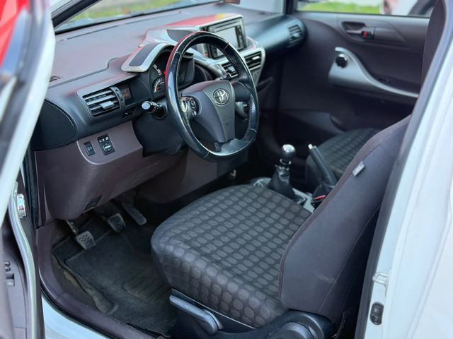 Toyota IQ INDIVIDUAL* Sport* Без Аналог в България! - автомобили, коли, обяви за нови и употребявани 7
