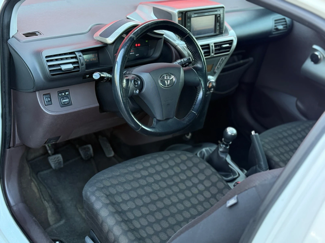 Toyota IQ INDIVIDUAL* Sport* Без Аналог в България! - автомобили, коли, обяви за нови и употребявани 8