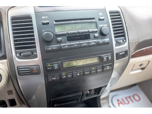 Toyota Land Cruiser 120/3.0D4d/Климатроник/Печка/6+1 - автомобили, коли, обяви за нови и употребявани 14