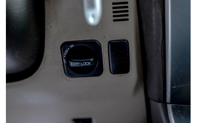 Toyota Land Cruiser 120/3.0D4d/Климатроник/Печка/6+1 - автомобили, коли, обяви за нови и употребявани 15