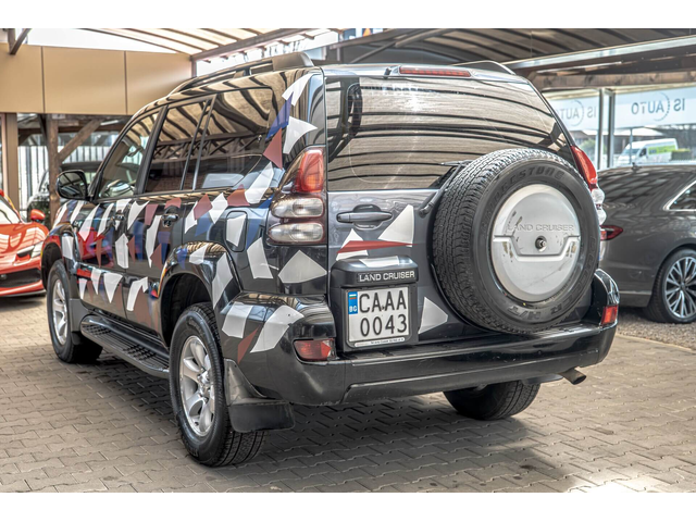 Toyota Land Cruiser 120/3.0D4d/Климатроник/Печка/6+1 - автомобили, коли, обяви за нови и употребявани 5