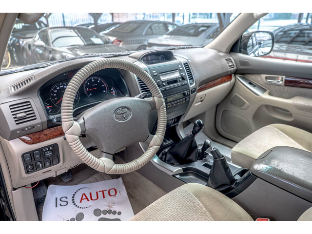 Toyota Land Cruiser 120/3.0D4d/Климатроник/Печка/6+1 - автомобили, коли, обяви за нови и употребявани 7