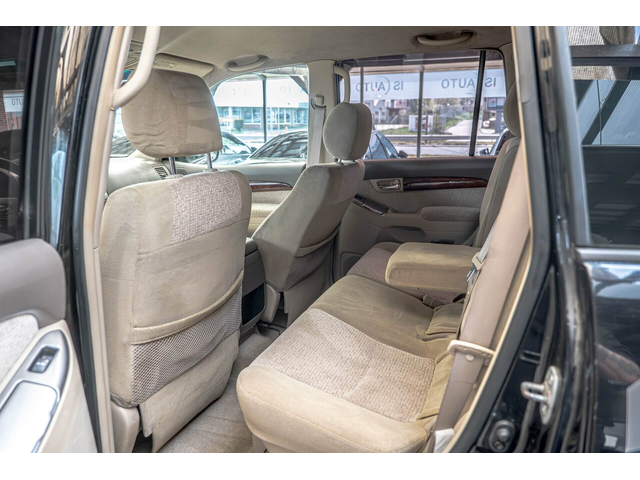 Toyota Land Cruiser 120/3.0D4d/Климатроник/Печка/6+1 - автомобили, коли, обяви за нови и употребявани 8
