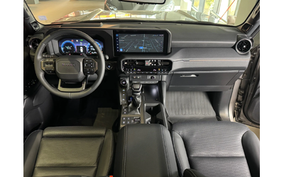 Toyota Land cruiser Luxury - автомобили, коли, обяви за нови и употребявани 7