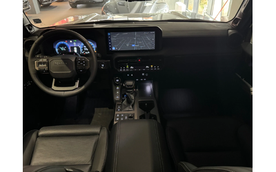 Toyota Land cruiser Luxury - автомобили, коли, обяви за нови и употребявани 8