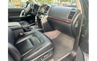 Toyota Land cruiser НАВИГАЦИЯ - автомобили, коли, обяви за нови и употребявани 10