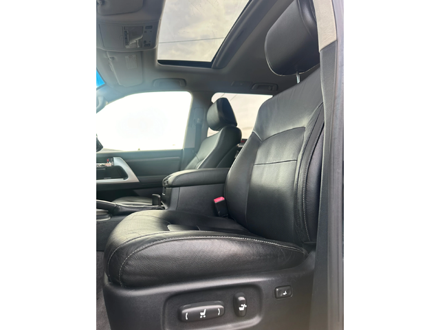 Toyota Land cruiser НАВИГАЦИЯ - автомобили, коли, обяви за нови и употребявани 13