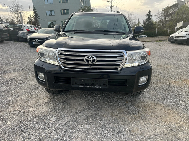 Toyota Land cruiser НАВИГАЦИЯ - автомобили, коли, обяви за нови и употребявани 1