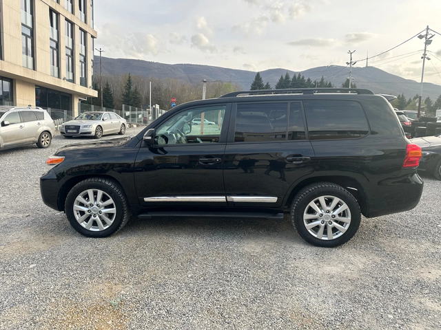 Toyota Land cruiser НАВИГАЦИЯ - автомобили, коли, обяви за нови и употребявани 6