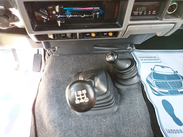 Toyota Land cruiser 2.4TD/4x4 - автомобили, коли, обяви за нови и употребявани 7