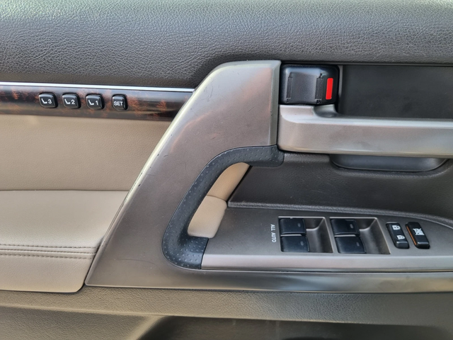 Toyota Land cruiser J200 4, 500TDI V8 EURO5B - автомобили, коли, обяви за нови и употребявани 11