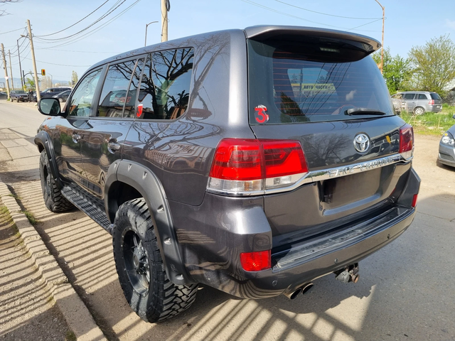 Toyota Land cruiser J200 4, 500TDI V8 EURO5B - автомобили, коли, обяви за нови и употребявани 4