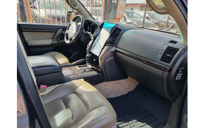 Toyota Land cruiser J200 4, 500TDI V8 EURO5B - автомобили, коли, обяви за нови и употребявани 7