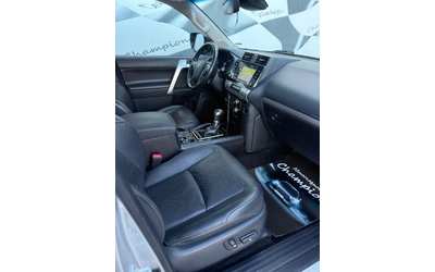 Toyota Land cruiser Топ Топ Топ - автомобили, коли, обяви за нови и употребявани 10