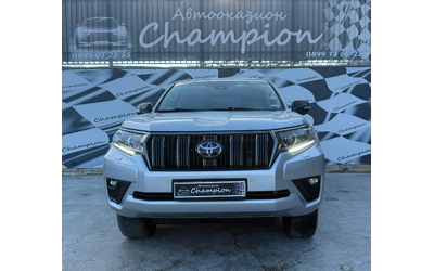 toyota-land-cruiser - 1