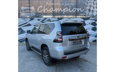 toyota-land-cruiser - 3