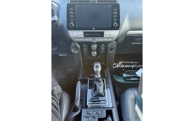 Toyota Land cruiser Топ Топ Топ - автомобили, коли, обяви за нови и употребявани 8