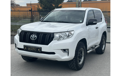 toyota-land-cruiser - 0