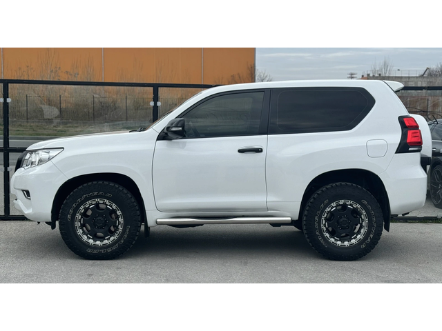 Toyota Land cruiser - автомобили, коли, обяви за нови и употребявани 7