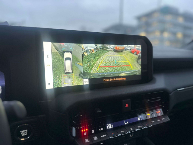 Toyota Land Land - автомобили, коли, обяви за нови и употребявани 11