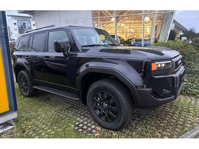 Toyota Land Land - автомобили, коли, обяви за нови и употребявани 19