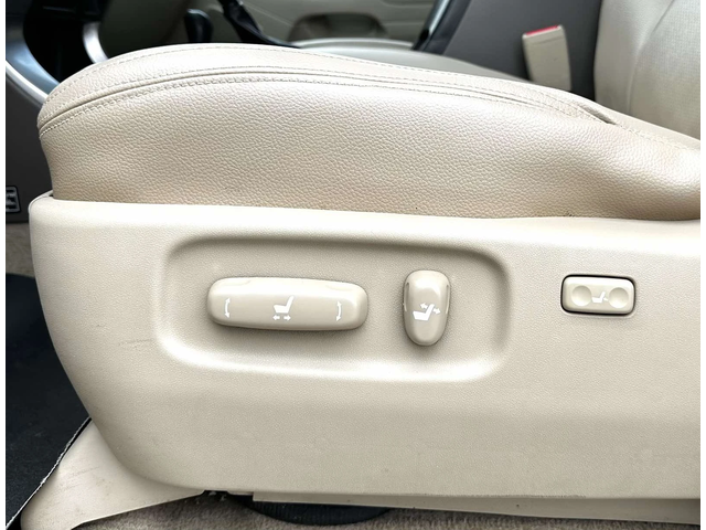 Toyota Land cruiser 4.0i 249HP БЕНЗИН/ГАЗ 6+ 1 - автомобили, коли, обяви за нови и употребявани 15