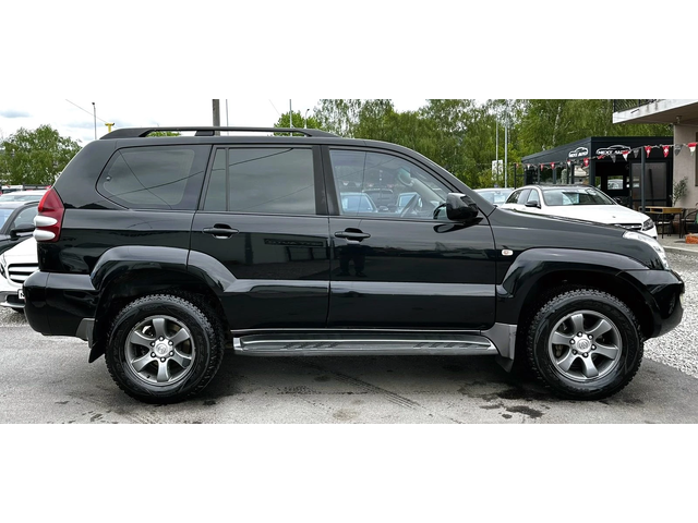 Toyota Land cruiser 4.0i 249HP БЕНЗИН/ГАЗ 6+ 1 - автомобили, коли, обяви за нови и употребявани 3