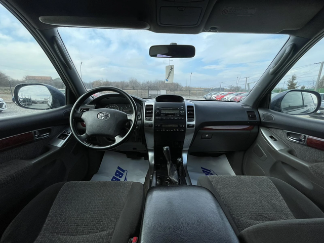 Toyota Land cruiser 3.0, D4D - автомобили, коли, обяви за нови и употребявани 12