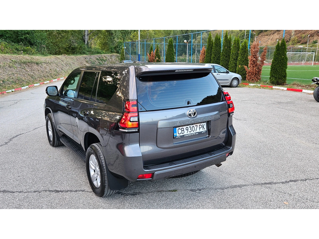 Toyota Land cruiser 2.8D4d NAVIG/AVTOMAT/FACELIFT/KEYLESS - автомобили, коли, обяви за нови и употребявани 4